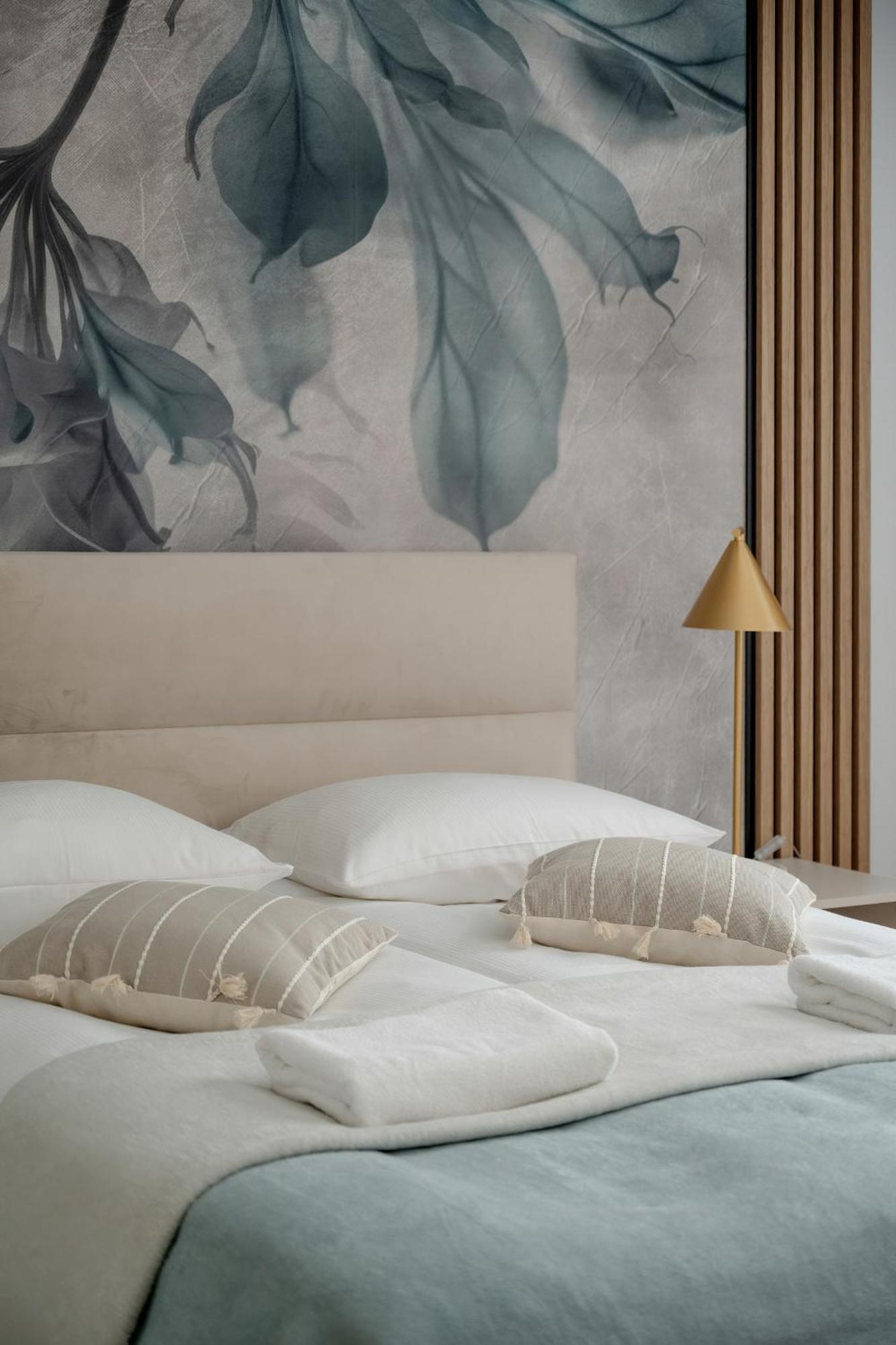 Central Park Z Balkonem I Parkingiem By Renters Prestige